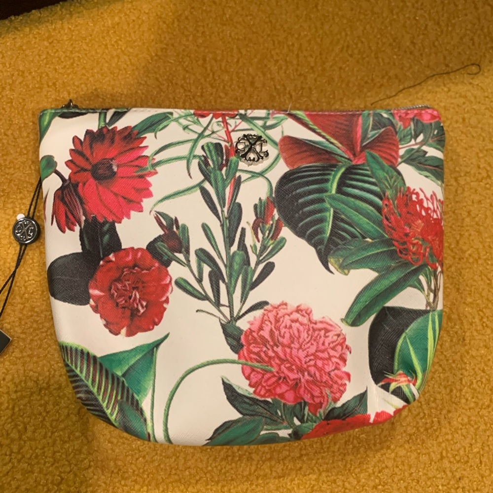 Cosmetic bag - Picture 5 of 6